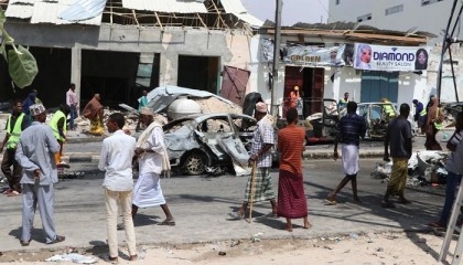 Nine killed in central Somalia car bombings