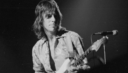 Rock guitar master Jeff Beck dead at 78