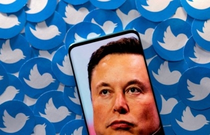 Twitter cuts more staff as Musk turmoil grows