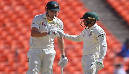 Khawaja, Green have Australia cruising in fourth India Test