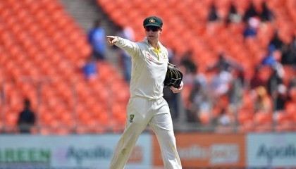 Smith to lead Australia in India ODIs, Warner returns