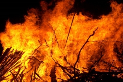 100 shops gutted in Netrakona fire