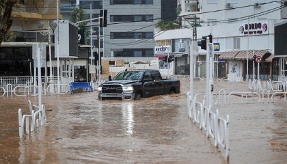 Two missing after flooding in Israel