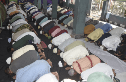 Eid-ul-Fitr being celebrated in Dinajpur and Lalmonirhat in line with Saudi