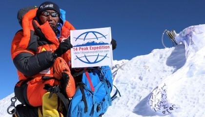 Nepali climber makes record 27th Everest summit: expedition