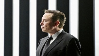 Chinese fans welcome 'Comrade Musk'