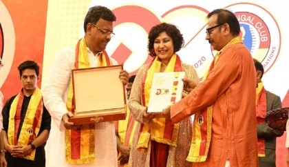 Mehreen honoured with ‘Atmajan Smriti’ award