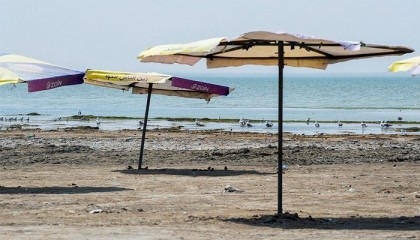 'No more water': Iraq drought claims lakeside resort