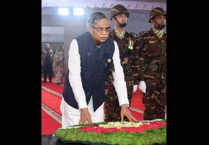 President pays tributes to Bangabandhu at Dhanmondi