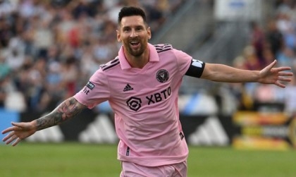 Messi aims to end magical month with Miami's first trophy

