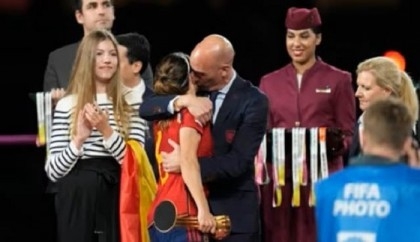 Spain's men's national team denounce Rubiales over World Cup kiss
