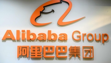 Alibaba shares dive more than 7% after cloud service called off