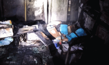 Two Gazipur schools set on fire