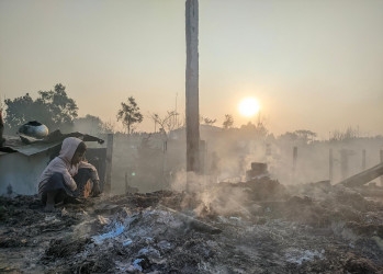 Rohingya Camp fire leaves 3,500 children homeless, 1,500 without education: UNICEF