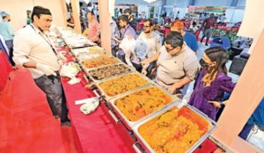 ICCB Iftar Bazar brings Old Dhaka delicacies