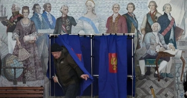 Putin poised to rule Russia for 6 more years after an election with no other real choices