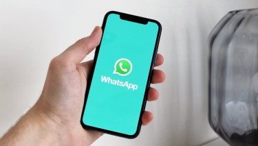 WhatsApp to let users pin multiple messages for easier chat experience