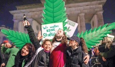 Germany gives controversial green light to cannabis