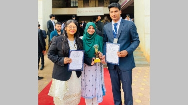 IUB awarded ‘Best International Team’ at int’l moot court competition in India