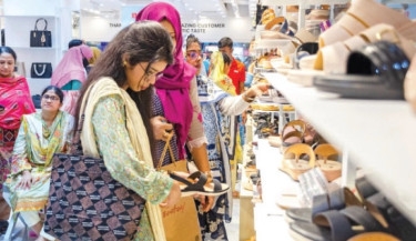Last-minute Eid shopping picks up pace