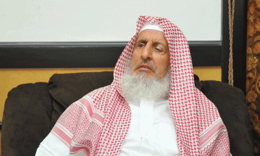 Giving Zakat Al-Fitr in cash is not permissible: Saudi Grand Mufti