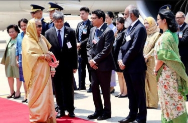 Thailand rolls out red carpet to greet PM Hasina