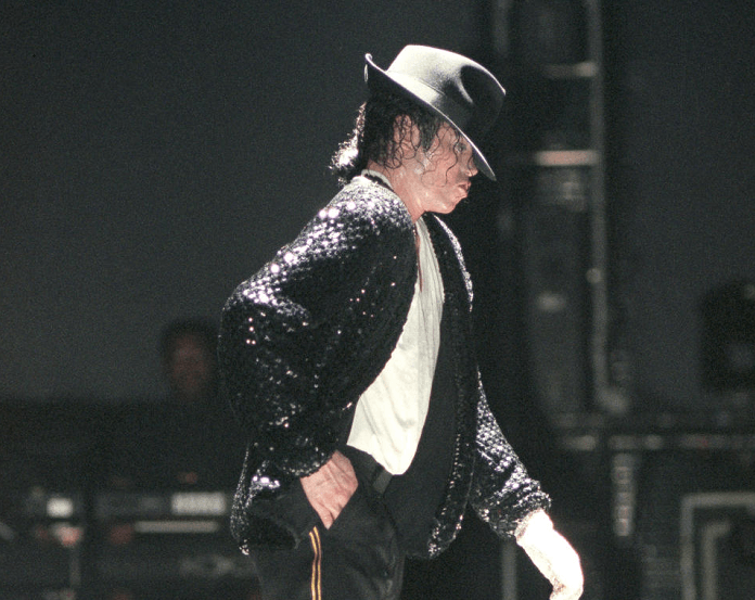 Michael Jackson's Fedora hat performance/Billie Jean 