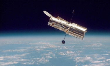 Hubble trouble: Veteran space telescope forced to take it easy