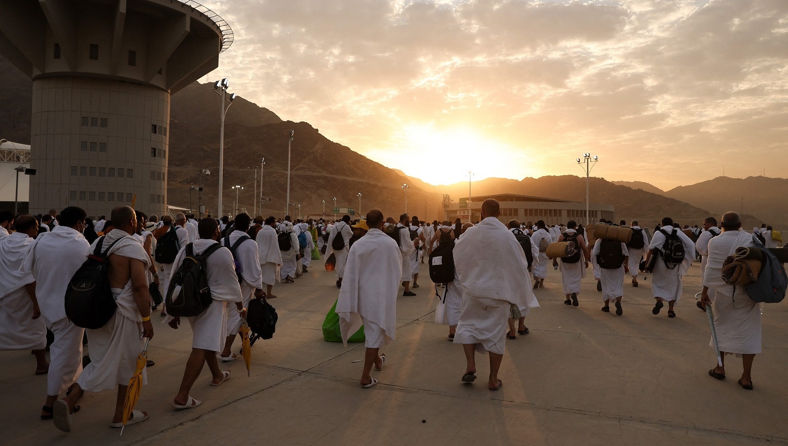 Hajj pilgrims 'stone the devil' as Muslims mark Eid-ul-Azha