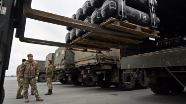 Russia strikes depots storing Western weapons in Ukraine – MoD