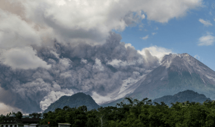 Indonesia’s Merapi volcano spews hot clouds in new eruption