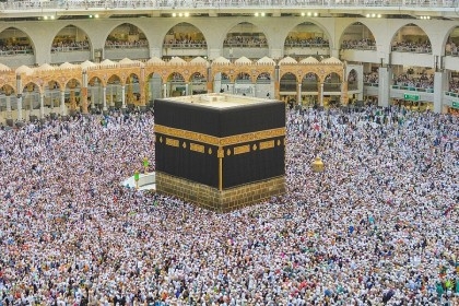 Five Biman flights reach KSA with 2086 hajj pilgrims