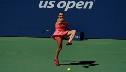 Alcaraz through at US Open as Sabalenka, Vondrousova advance