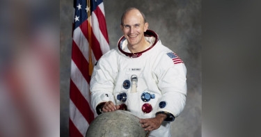 Apollo astronaut Thomas K Mattingly dies