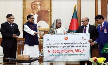 PM receives over TK 315cr Padma Bridge loan installments