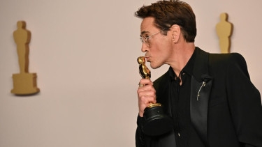 Downey Jr wins Oscar for 'Oppenheimer,' 31 years after first nod