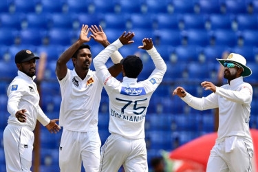 Bangladesh on the verge of defeat despite Hasan’s heroic bowling