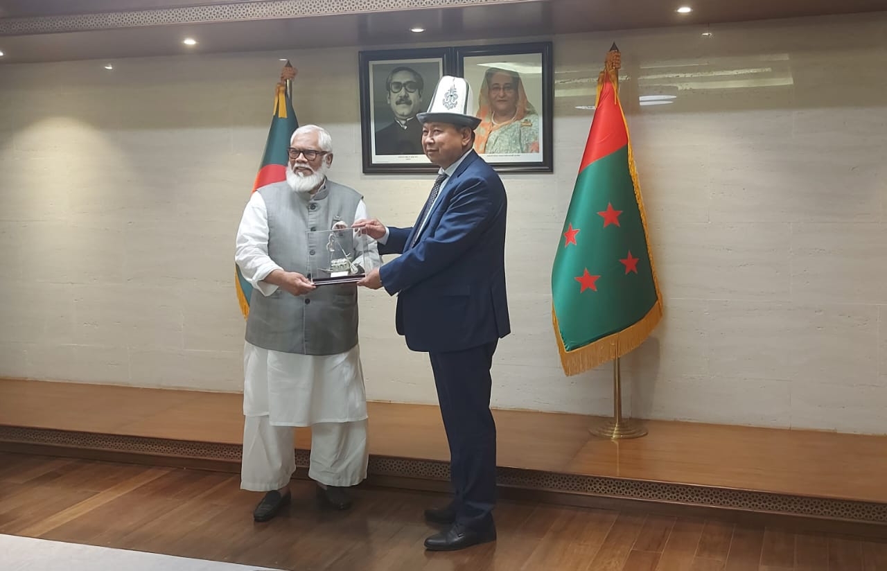 Kyrgyzstan eyes closer ties with rapidly developing Bangladesh